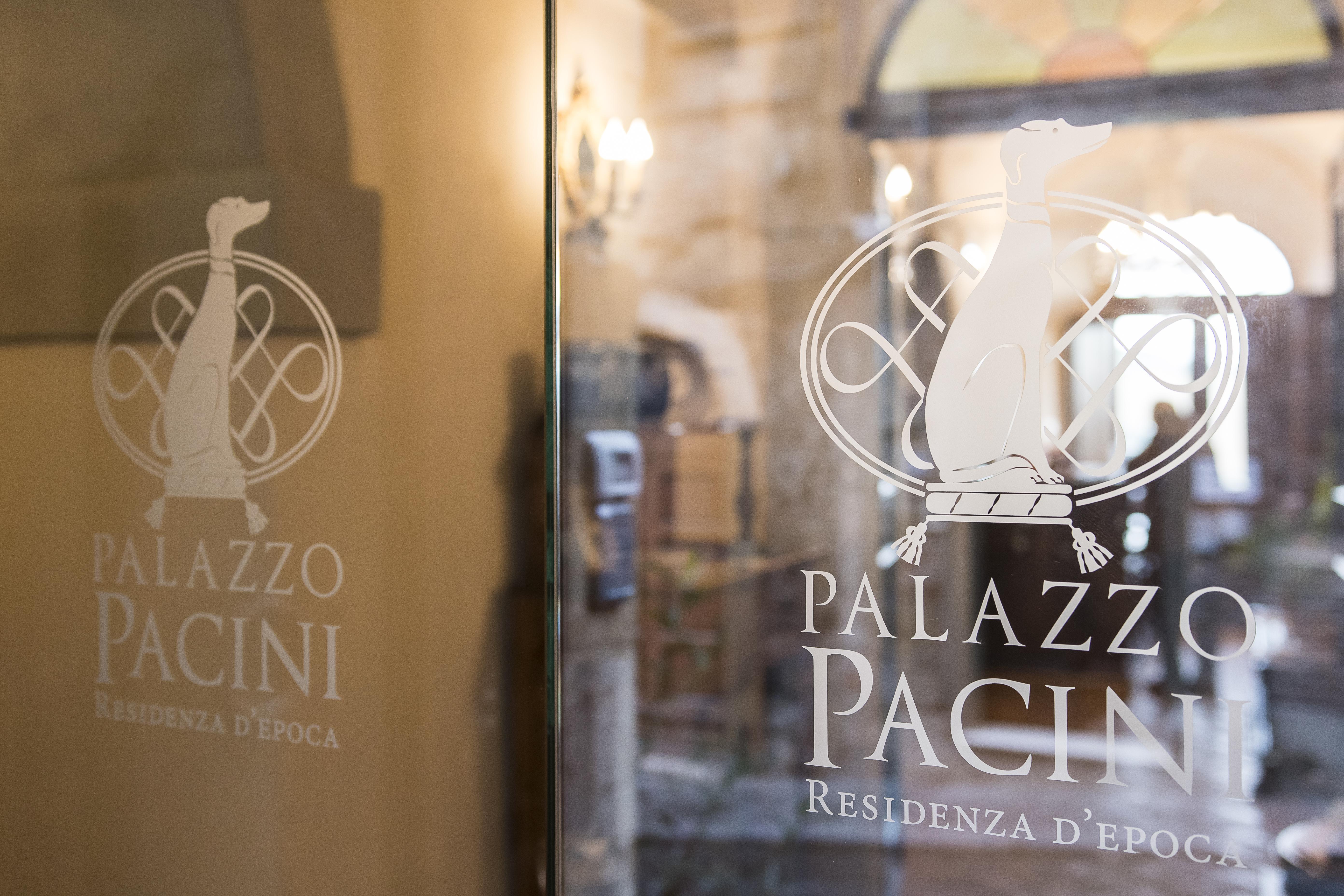 Отель Palazzo Pacini Колле-ди-Валь-д'Эльса Экстерьер фото